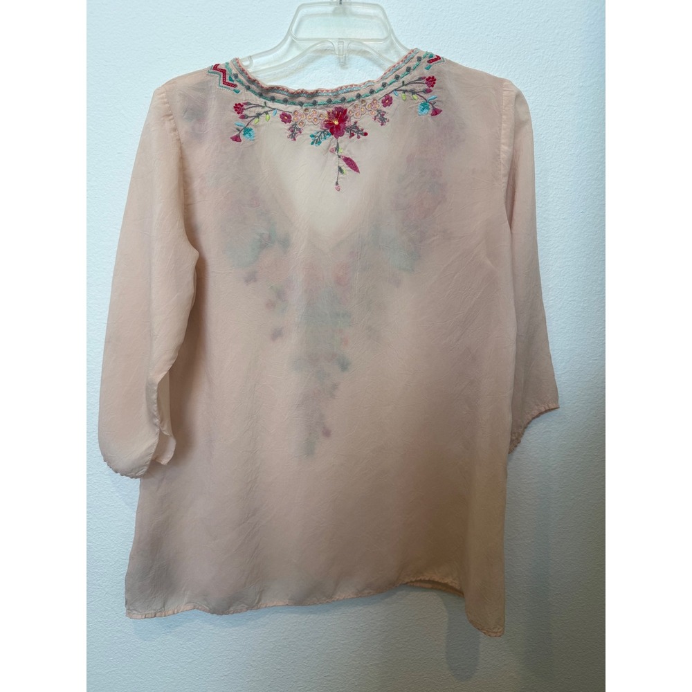 Johnny Was Peach Embroidered Peacock Floral V-Neck Blouse Petite Small PS C66712 - Picture 2 of 8